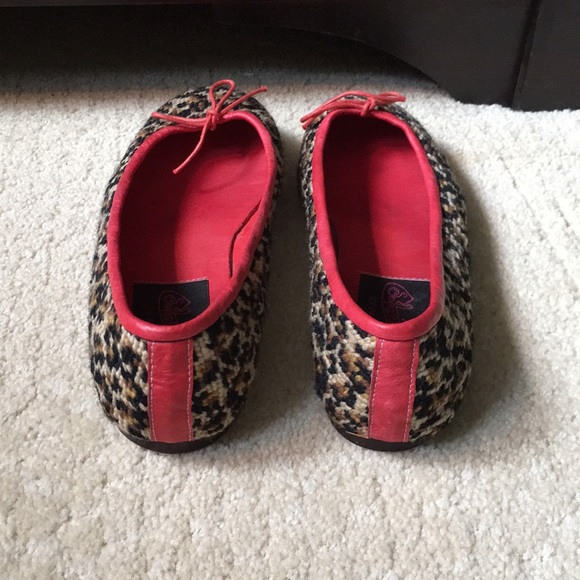 Soles & Poise Ballet Flats, Size 7 - Picture 3 of 6